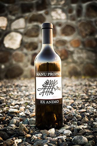 Manu Propria